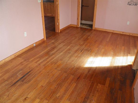 3rd image of 14507 W Fm 171