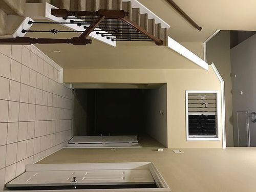 3rd image of 5808 Arena Cir