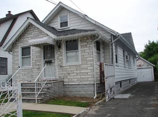 13343 245th St, Rosedale, NY 11422