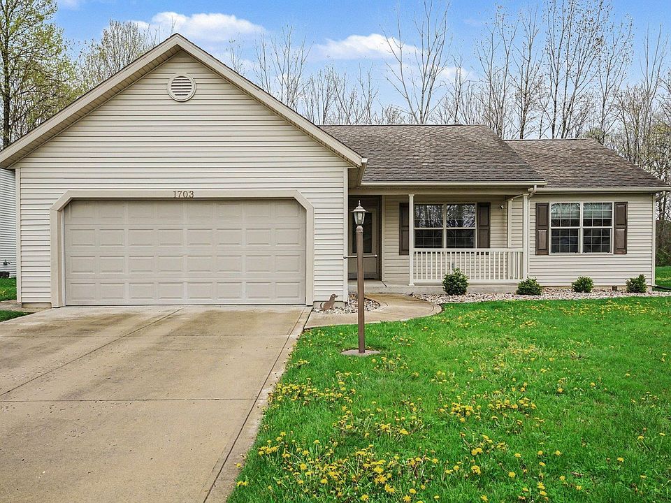 1st image of 1703 Aspen Dr