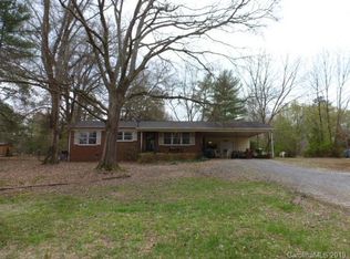 1413 University Dr, Lancaster, SC 29720