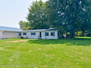 2209 Nine Mile Rd, Kawkawlin, MI 48631