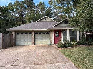 4542 Pine Crest Dr, Haughton, LA 71037