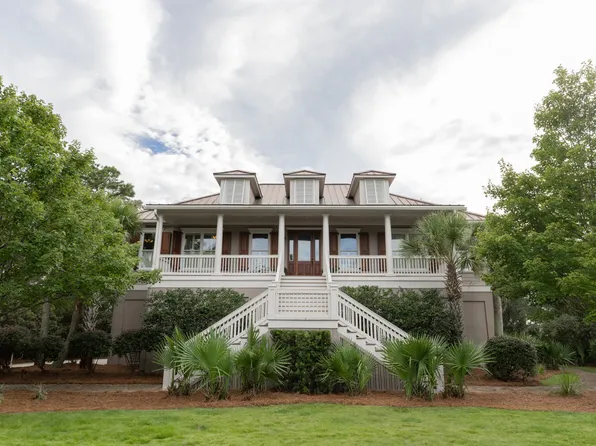 4660 Cedar Island Ct, Awendaw, SC 29429