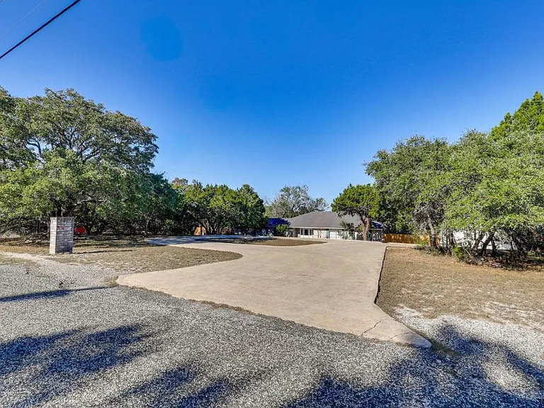 25926 Mahogony Trl — Photo 22