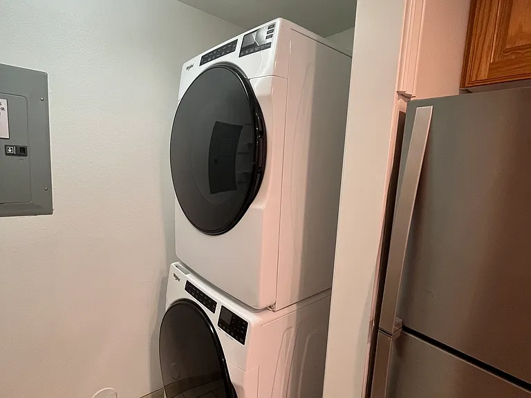 242 N 500 W #101 — Photo 7