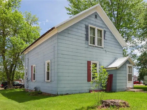 318 3rd Street, Abbotsford, WI 54405
