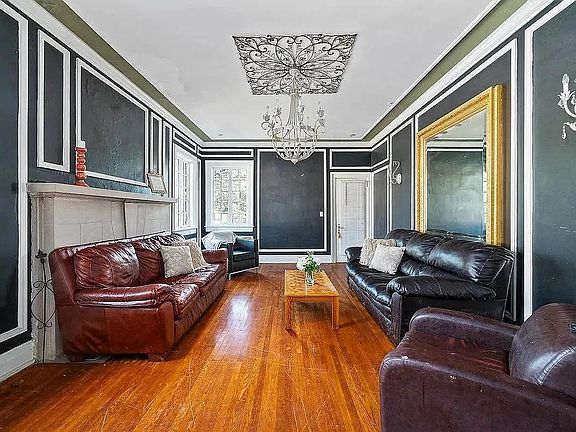3rd image of 2856 Vineville Ave #2
