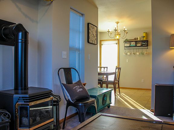 5th image of 2273 Eastwood Way