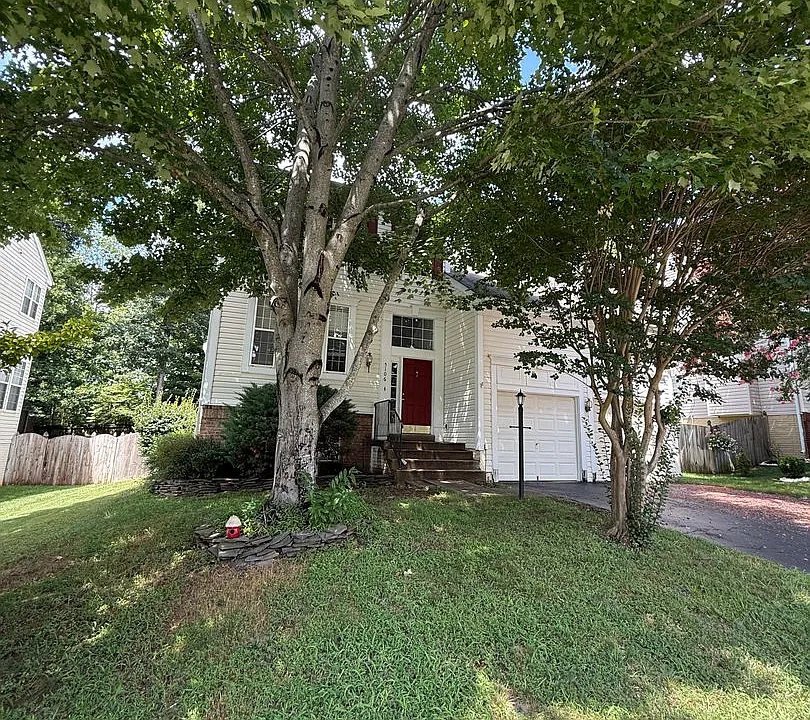 5106 Higgins Dr