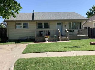 313 E 5th St, Hays, KS 67601