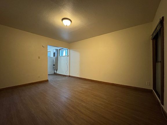 3rd image of 1812 E Republican St #10