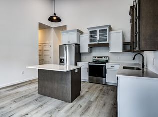 1270 3rd St E #102, Altoona, WI 54720