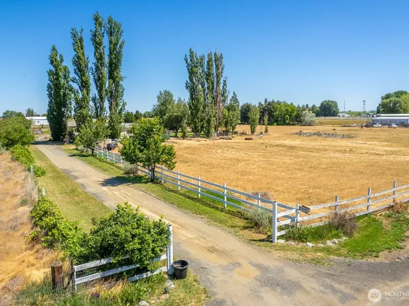 10820 Dune Lake Loop SE, Moses Lake, WA 98837