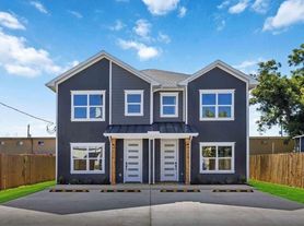 4624 Mayflower St, Houston, TX