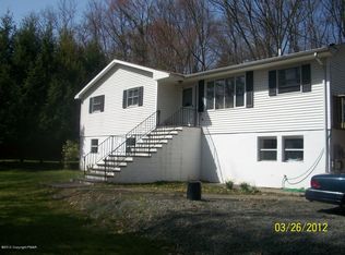 85 Lake Vahalla Dr, East Stroudsburg, PA 18301