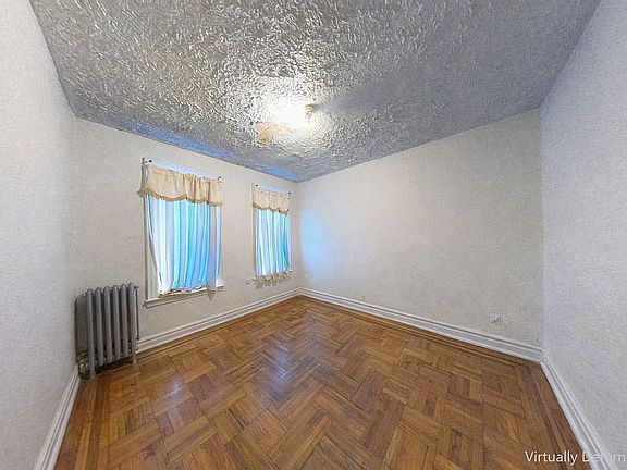 5th image of 131 E 93rd St