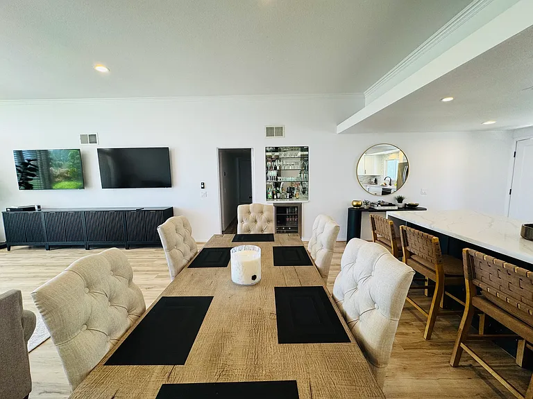 47760 Eisenhower Dr — Photo 5