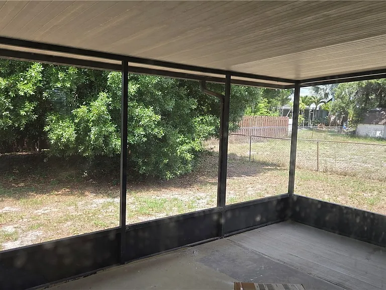 18448 Iris Rd — Photo 12
