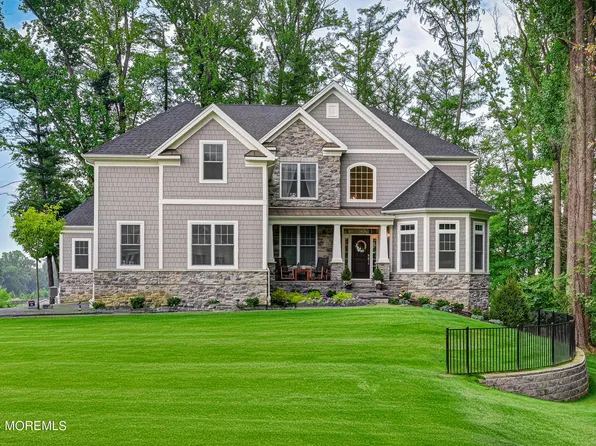 6 Chancery Court, Lincroft, NJ 07738