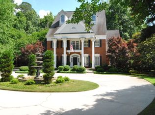 155 Gleneagles Ct, Macon, GA 31210