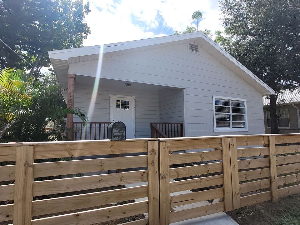 1st image of 1521 E 28th Ave