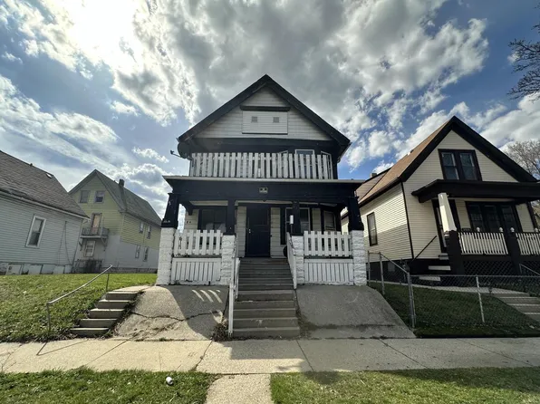2931 North 19th STREET, Milwaukee, WI 53206