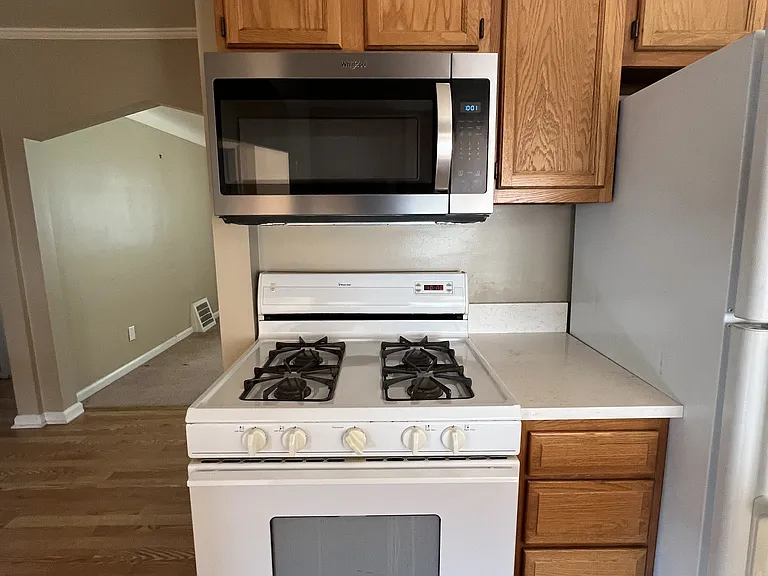 3932 Cummings Ave — Photo 11