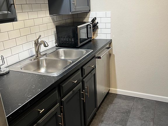 3rd image of 20214 N 21st Dr