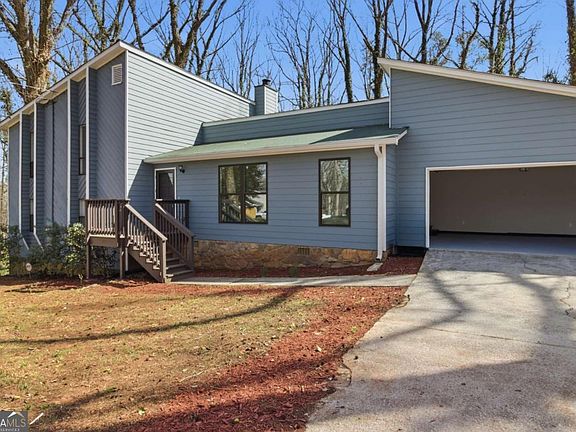 5th image of 296 Firecrest Ln
