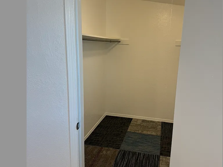 501 Columbia Dr SE #24 — Photo 9