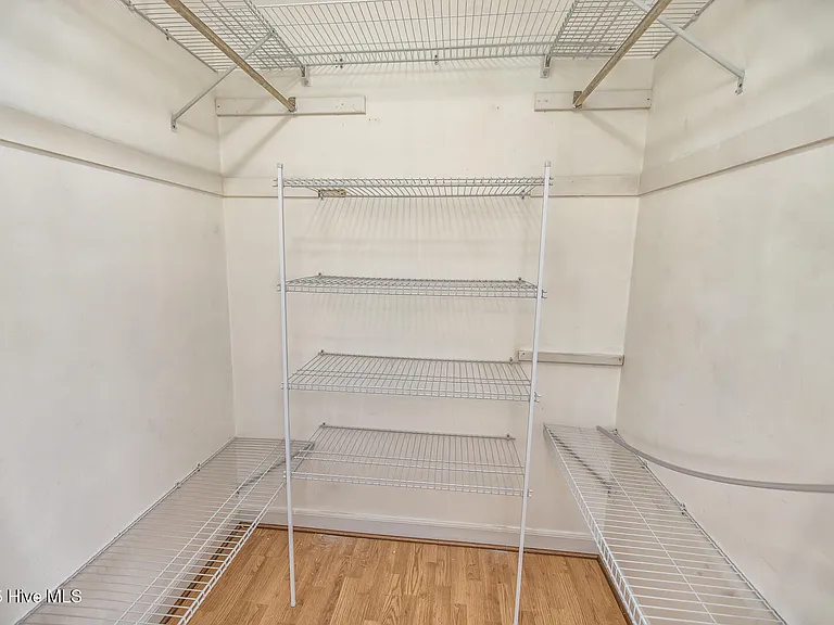 310 R L Honeycutt Dr — Photo 20