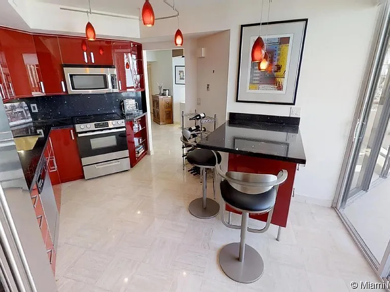 15645 Collins Ave #206 — Photo 50