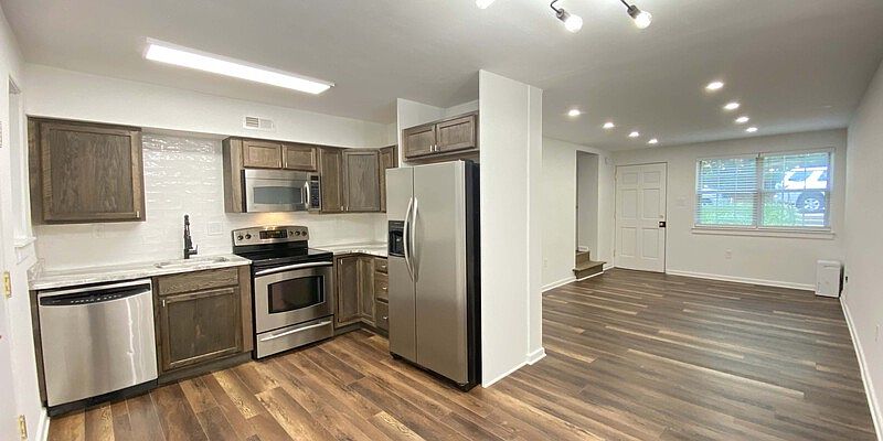 1st image of 33 Faris Cir #33