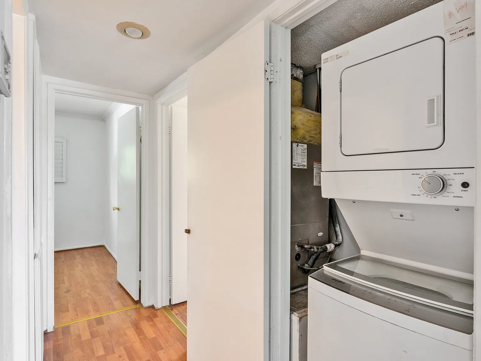 2 bed, 949 sqft, $2,450 — Photo 1