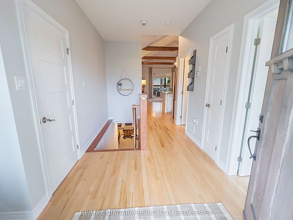 4th image of 436 Ridgeway Rd