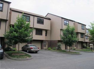 136 Natchaug Dr, Meriden, CT 06450