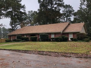 1021 W 14th St, Hope, AR 71801