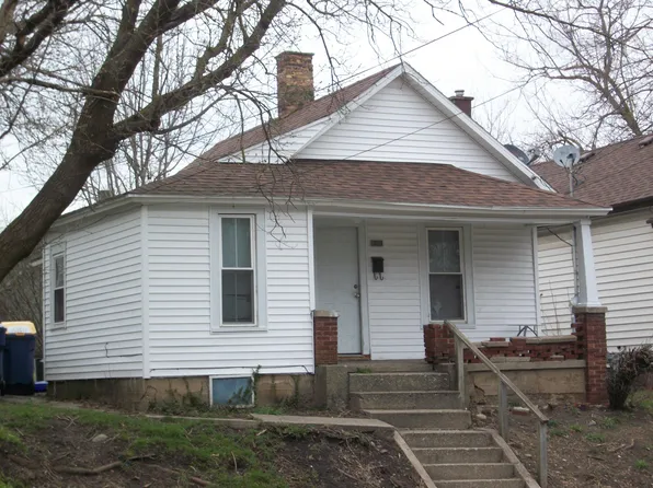 1019 3rd St NW, Grand Rapids, MI 49504