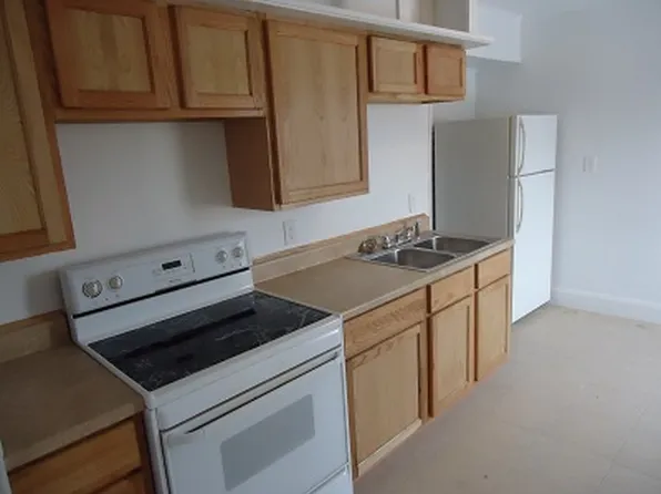 115 3rd St S, Virginia, MN