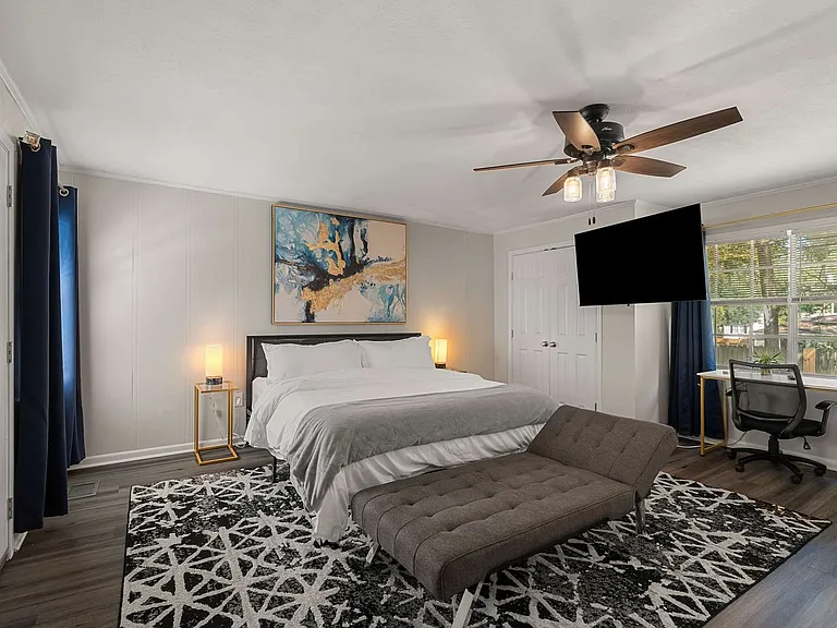 Bedroom