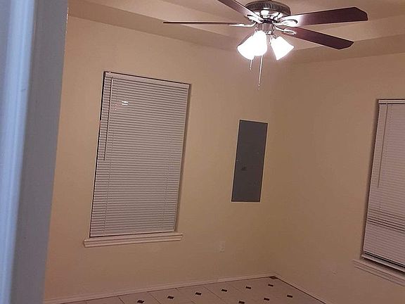 4th image of 2721 Melba Ave