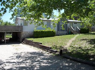 102 Colt Ct, Kerrville, TX 78025