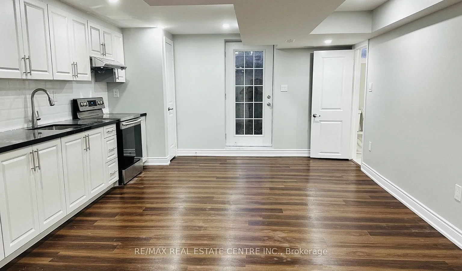 2 bed, $1,900 — Photo 1