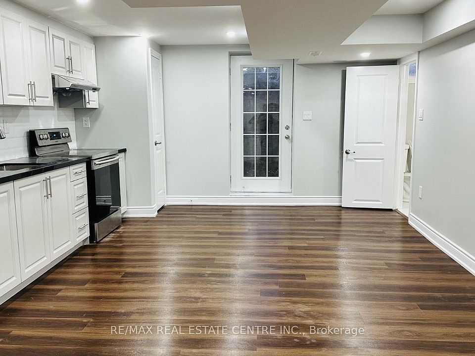 1st image of 24 Fawnridge Rd #Basement