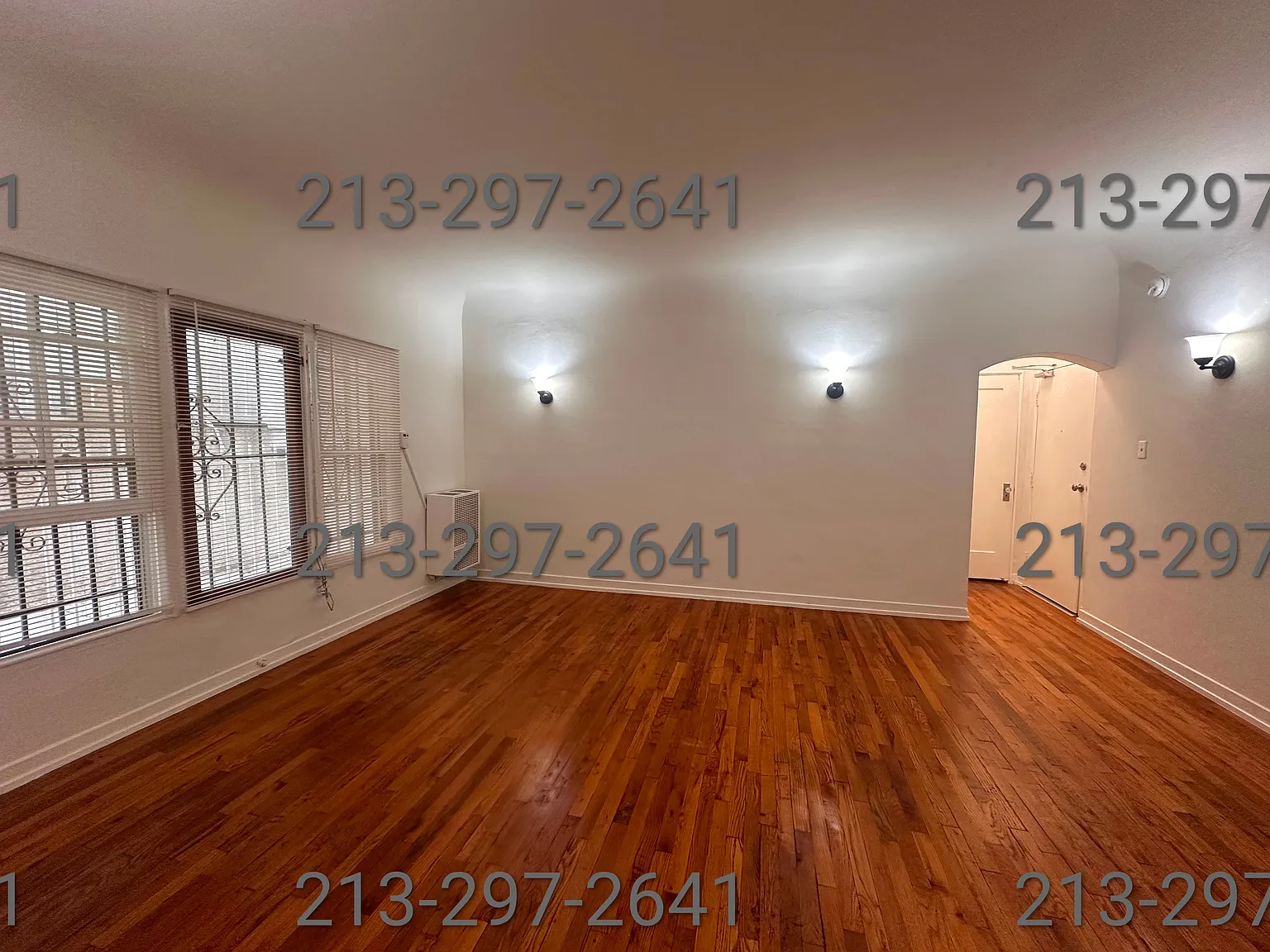 7063 Lanewood Ave — Photo 2