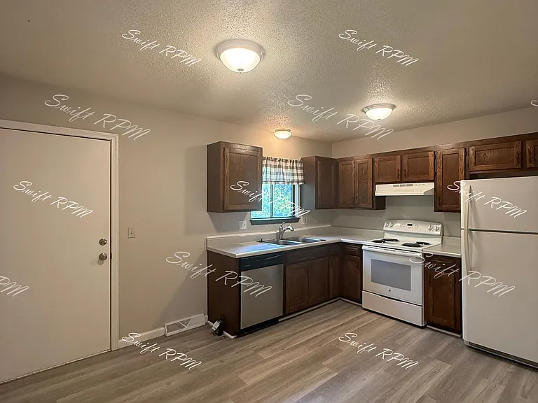 12915 W 61st Ter #1 — Photo 4