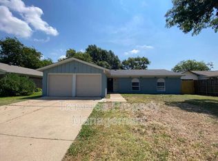 3519 Winslow Dr, Arlington, TX 76015