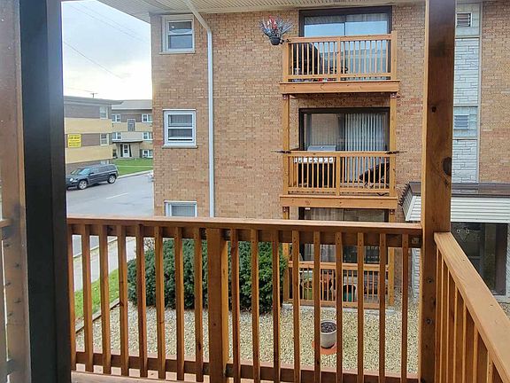 2nd image of 7532 W Belmont Ave #2F