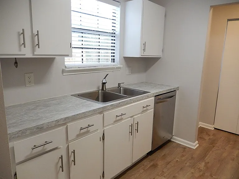 2469 Raymond Diehl Rd — Photo 10